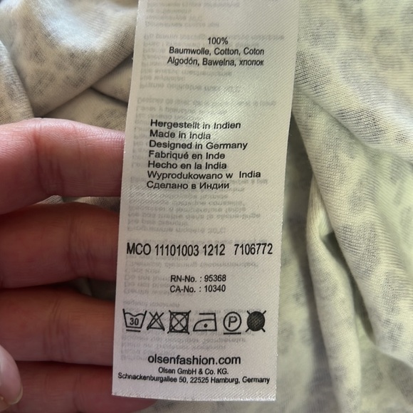 Olsen Europe Cheetah / Leopard Print Round Neck Top Size S-M/8 - Picture 9 of 12